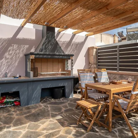 منزل ريفي Koilada Family House 2 *