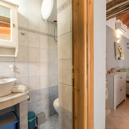 Koilada Family House 2 منزل ريفي *