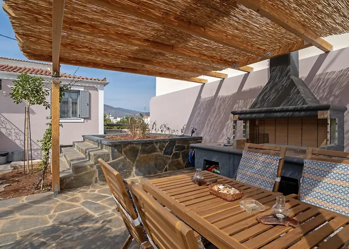 Εξοχικό σπίτι Koilada Family House 2 *